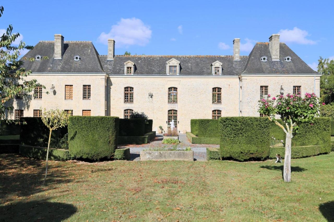 Chateau Du Bu Anctoville Εξωτερικό φωτογραφία
