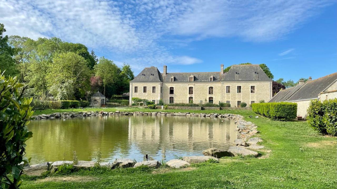 Chateau Du Bu Anctoville Εξωτερικό φωτογραφία